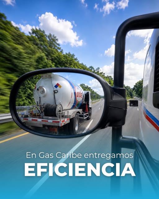 Camión cisterna de Gas Caribe durante una entrega